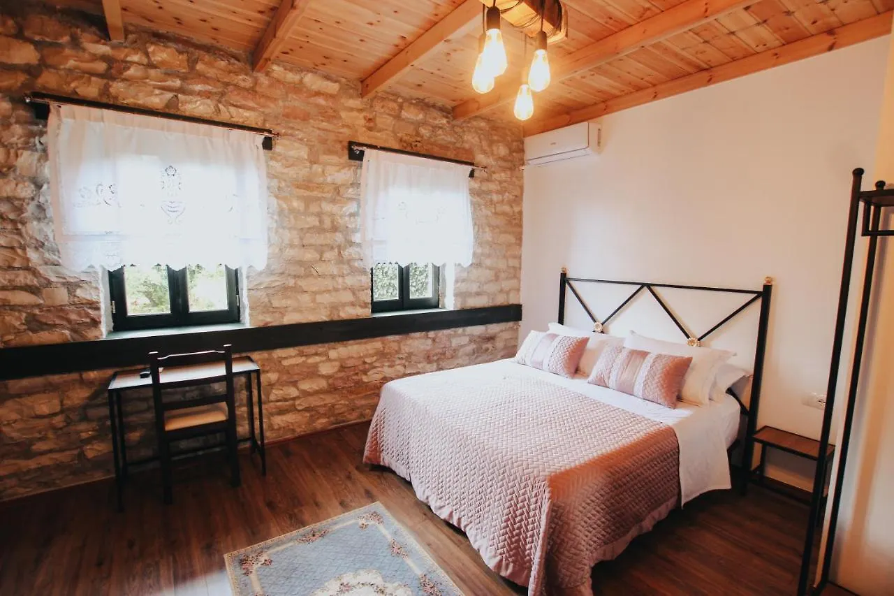 Bujtina Maria Hotel Gjirokaster