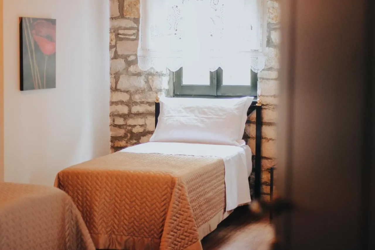 Hotel Bujtina Maria à Gjirokastër