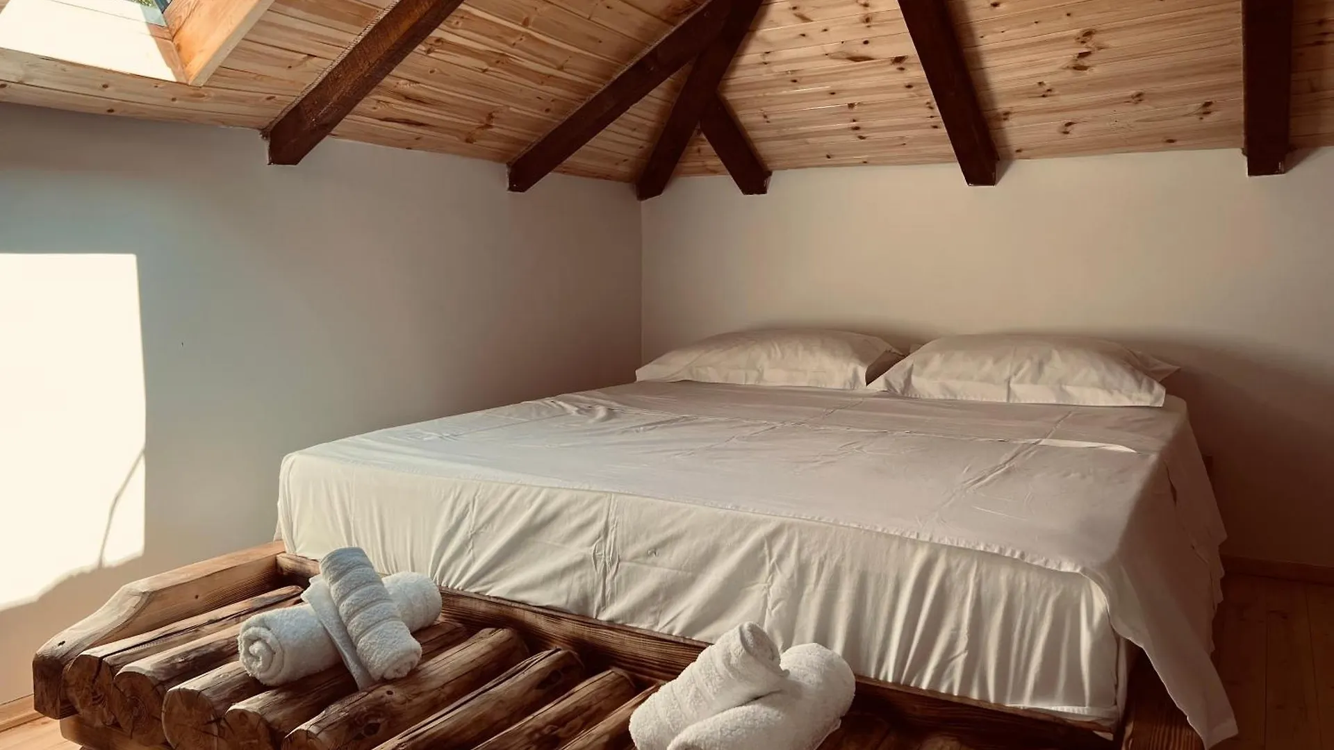 Bujtina Maria Hotel Gjirokaster Albania