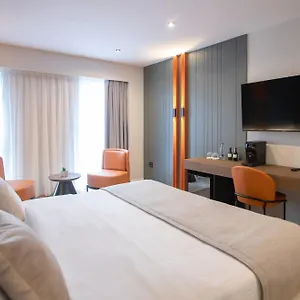 **** Hotel Elisa Tirana, Affiliated By Melia Albânia