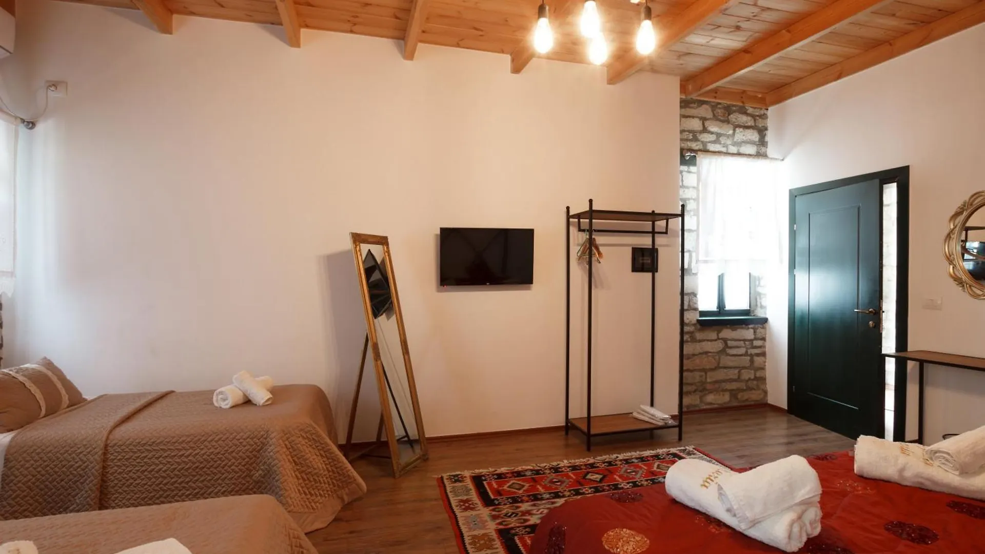 Bujtina Maria Hotel Stegopull