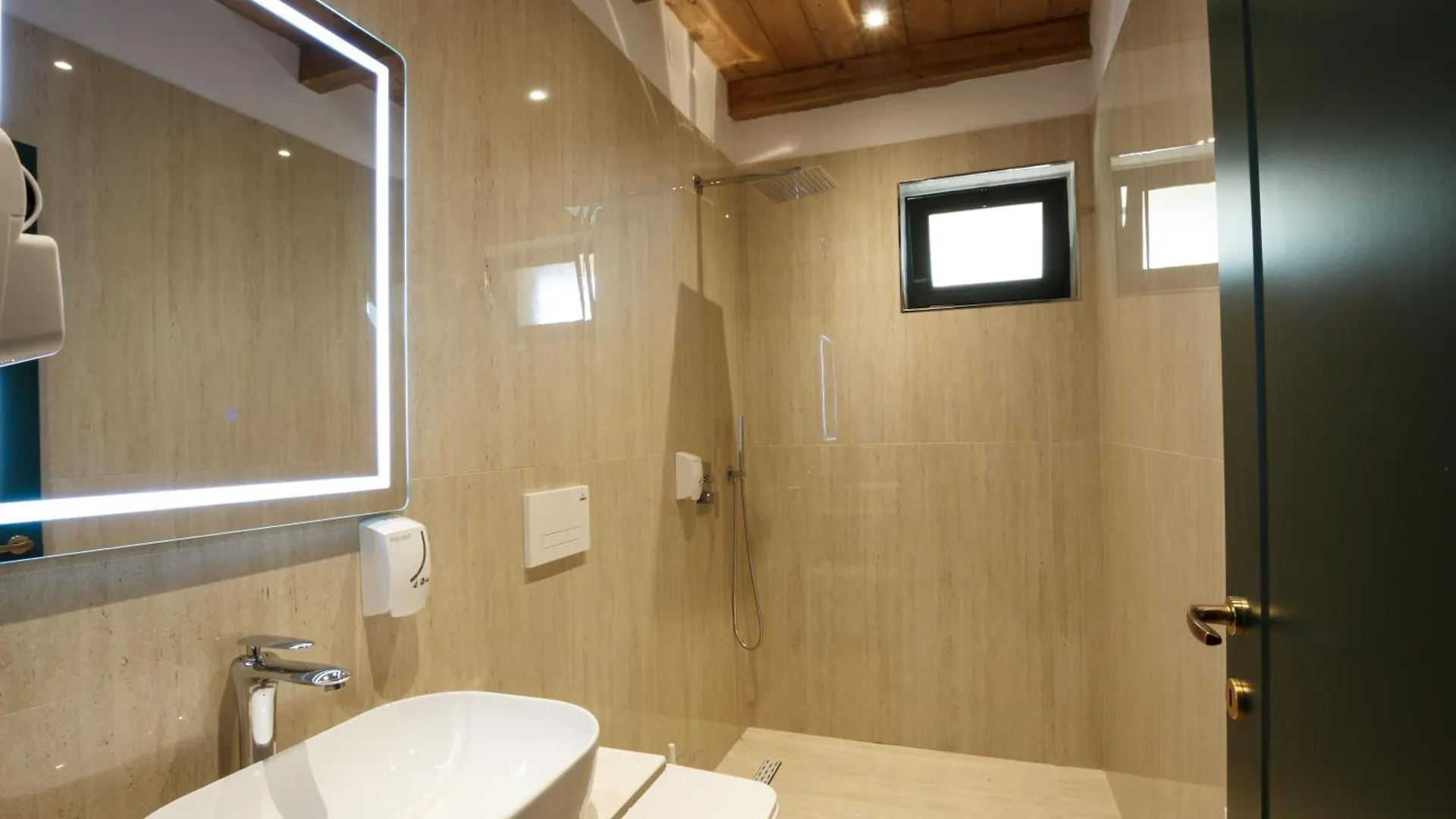 Bujtina Maria Hotel Stegopull