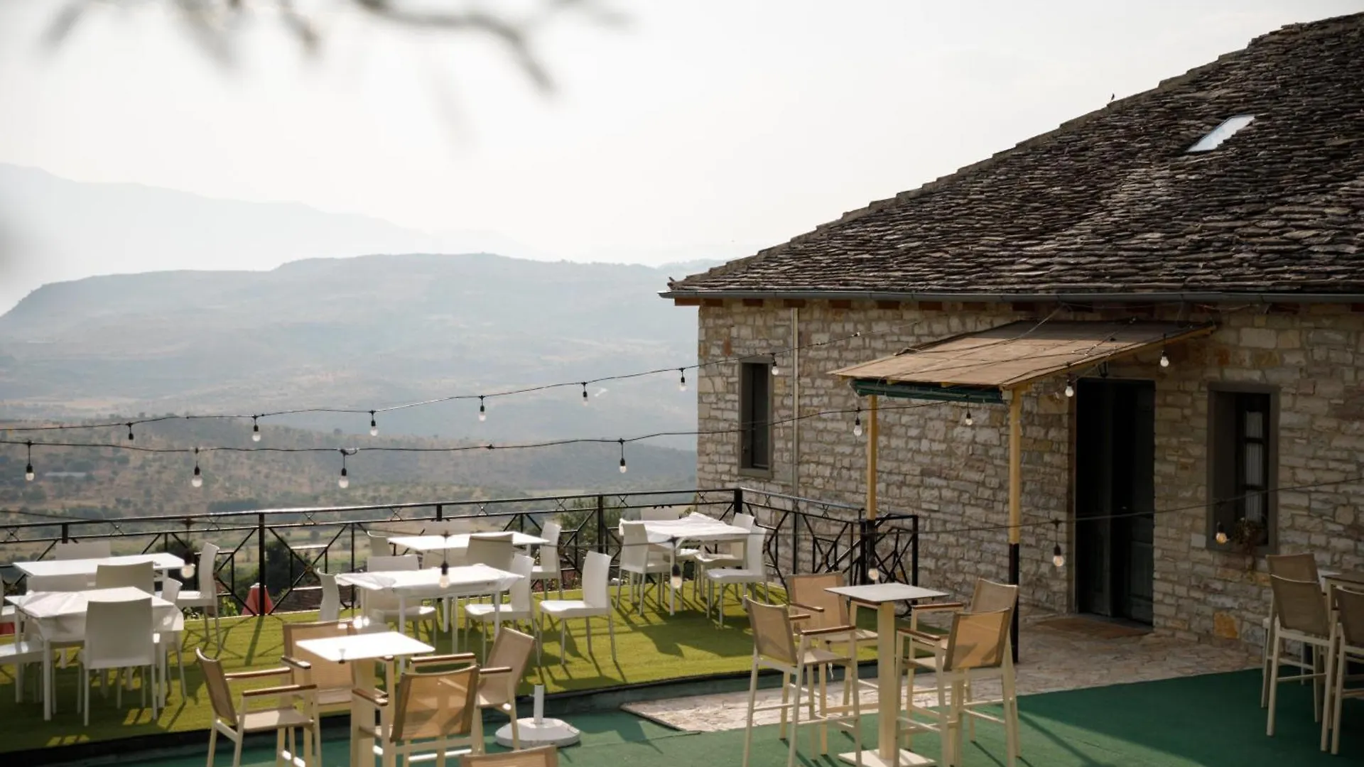 Bujtina Maria Hotel Stegopull 4*,