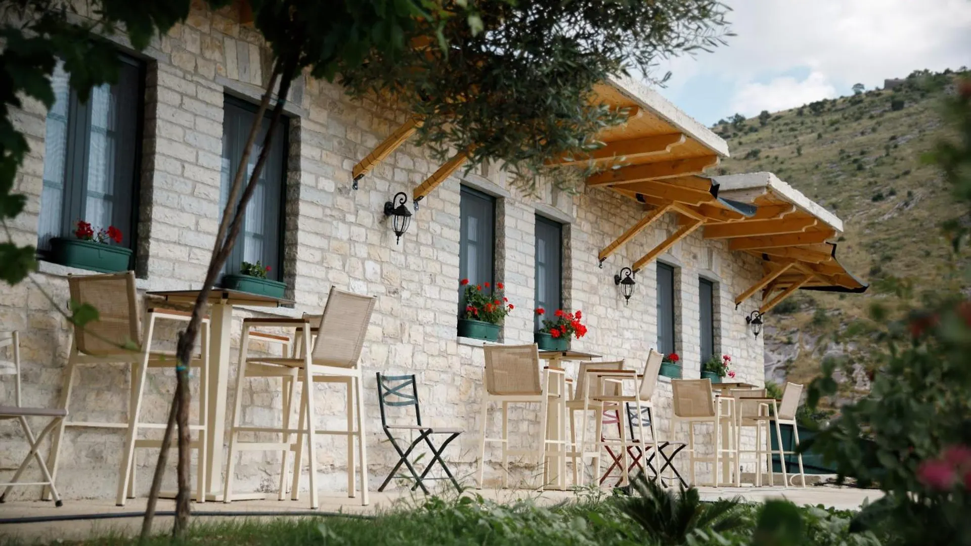 Bujtina Maria Hotel Stegopull