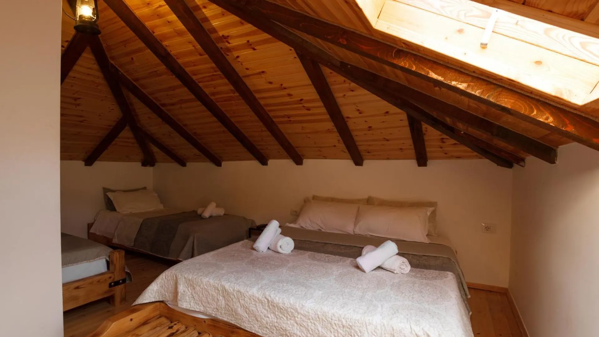 Bujtina Maria Hotel Stegopull